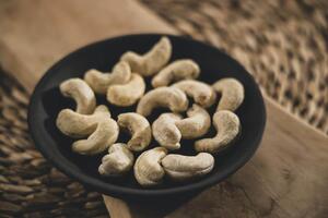 Kešu ořechy oříšky - vš co o nich potřebujete vědět